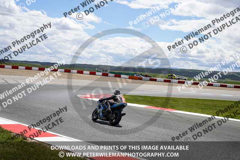 cadwell no limits trackday;cadwell park;cadwell park photographs;cadwell trackday photographs;enduro digital images;event digital images;eventdigitalimages;navarra;no limits trackdays;peter wileman photography;racing digital images;trackday digital images;trackday photos